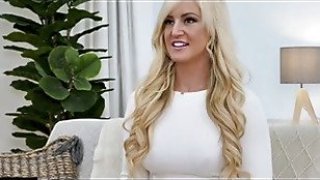 Hot Milf membuktikan bahwa dia memiliki vagina untuk Job8oa8