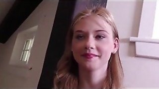 Petite Hannah mengambil bbcame9