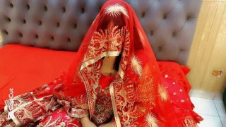 Video viral bulan madu Nora - gadis Pakistan dengan payudara alami besar meniduri suami dengan keras