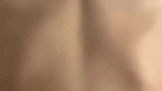 Petualangan selingkuh Sonia dalam kisah pekerjaan pukulan sementara pacarnya bekerja