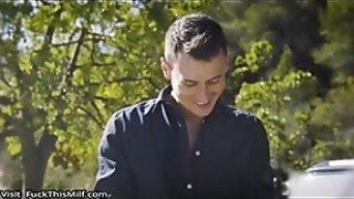 Mellany Lapiedra - Fokus pada Kesenangan GMT CM