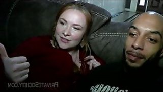 Buttfuck hitam pertamanya, cumshot pantat besar