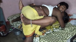 Hot desi bhabhi kacau keras oleh orang tua - seks dewasa India
