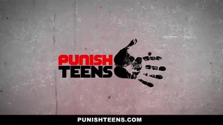 PunishTeens - Sydney Cole Mendapat Kacau oleh 2 Cowok