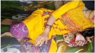 Gadis Desa Desi India Pussy Ketat - Video Seks Hardcore Istri yang Baru Menikah - Desa Lokal XXX