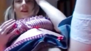 Vagina remaja berdada jari hamil