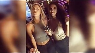 Girl Fishing - Brunette cantik mendapat keparat demi kru