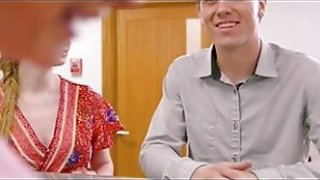 Pasangan yang gugup akhirnya bekerja sama ganda tukang pijat berdada5vuqt