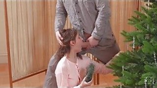 Saya memberikan pacar saya kepada teman saya untuk tahun baru. dia meniduri kita dengan baik. Tim tim hd 4k